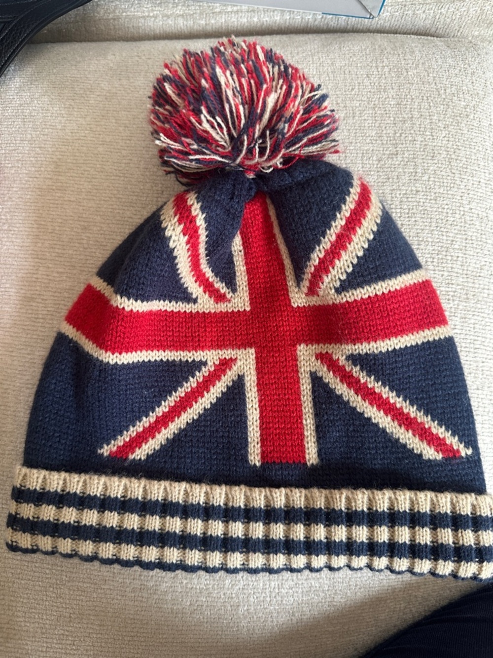 Adult Pom-Pom Knit Beanie Hat - UK Flag